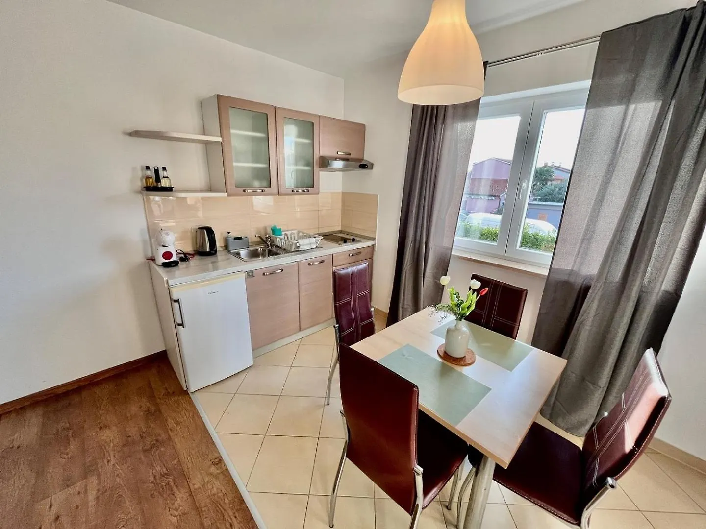 بيت ضيافة Fineda Grande Apartments بوريتش كرواتيا